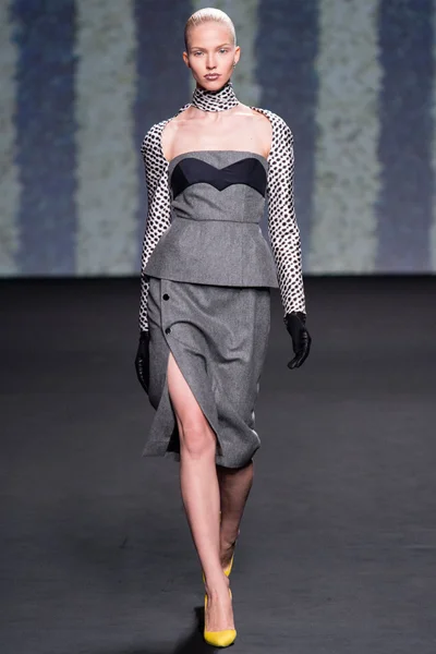 Look 1